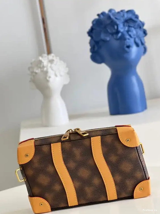 First bag ru LOUIS SOFT TRUNK VUITTON 0518